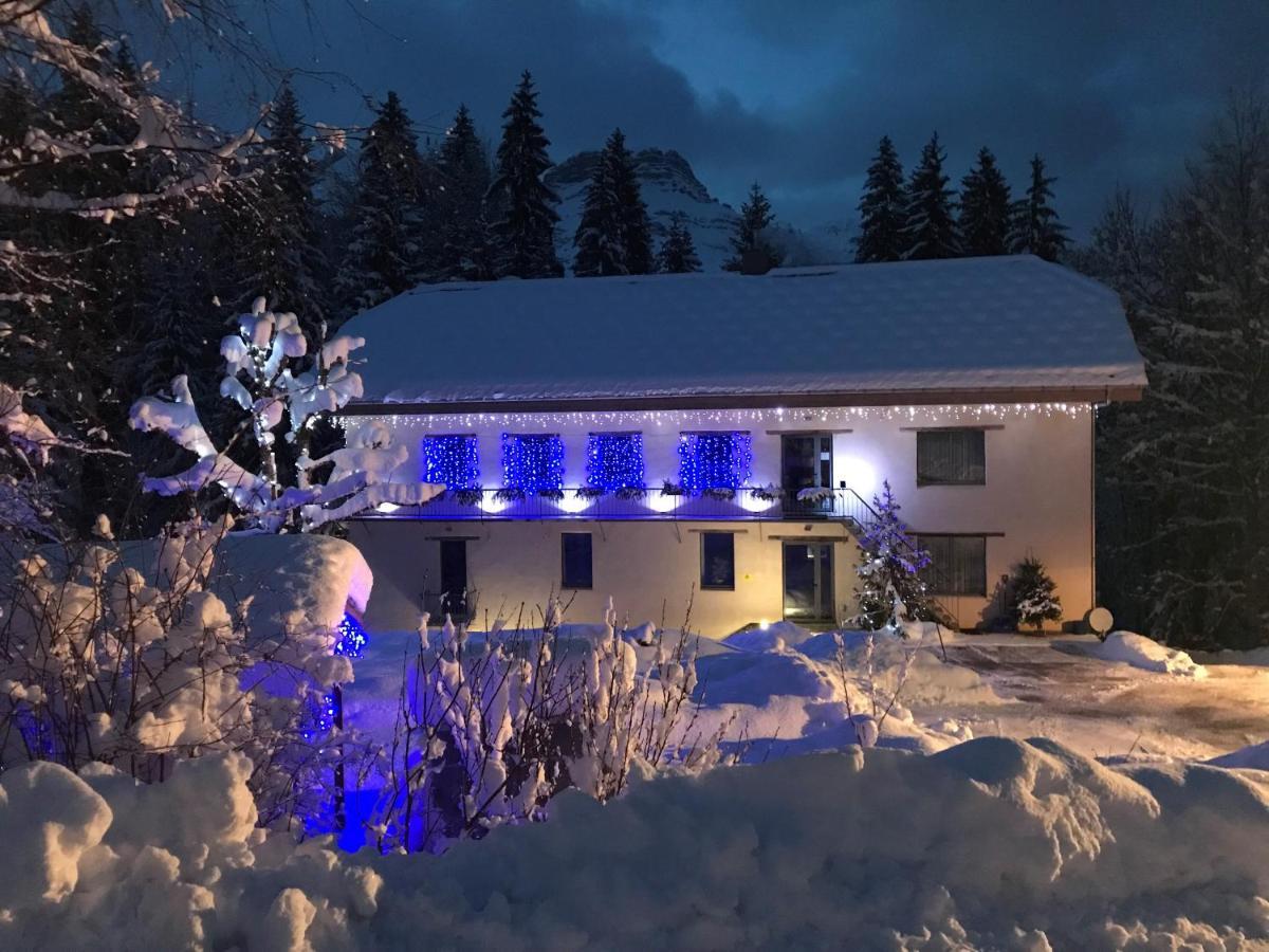 Le Moulin Des Olirics Villa Sallanches Bagian luar foto