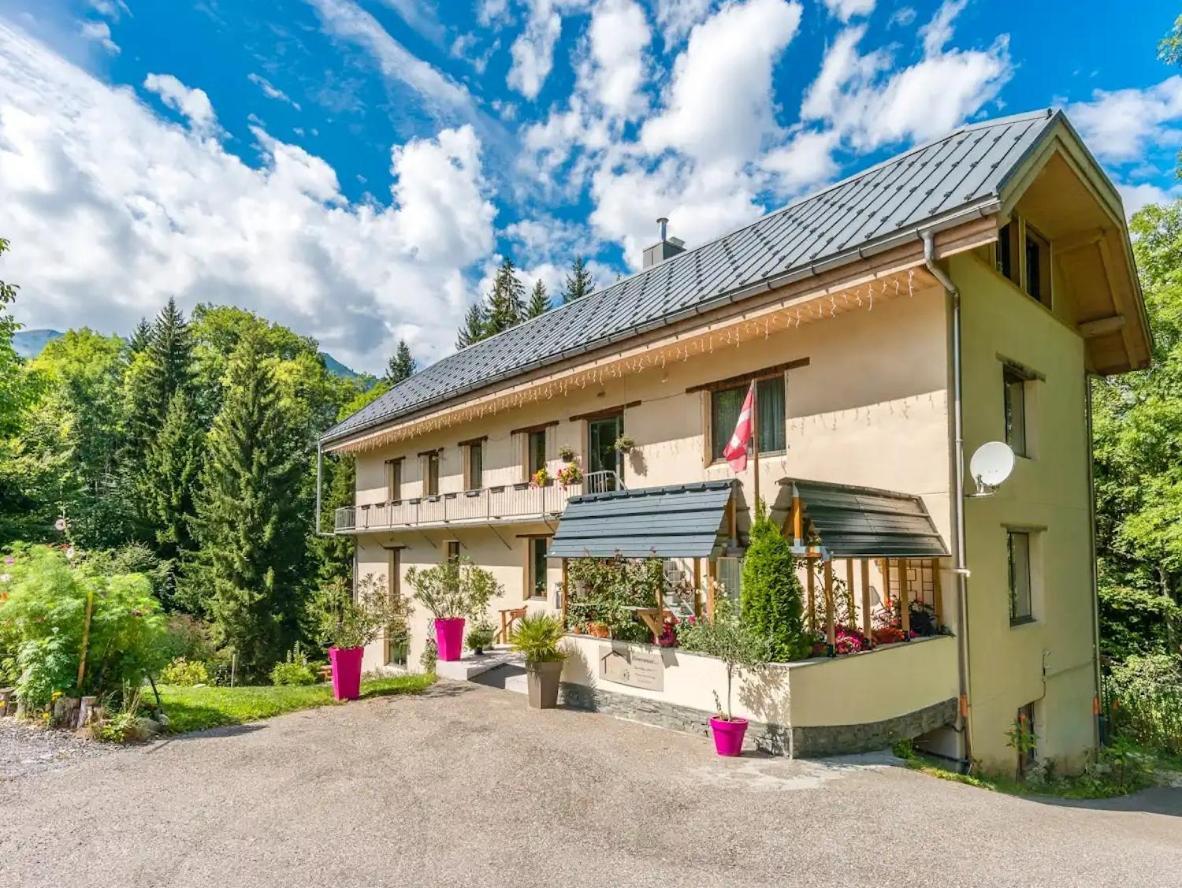 Le Moulin Des Olirics Villa Sallanches Bagian luar foto